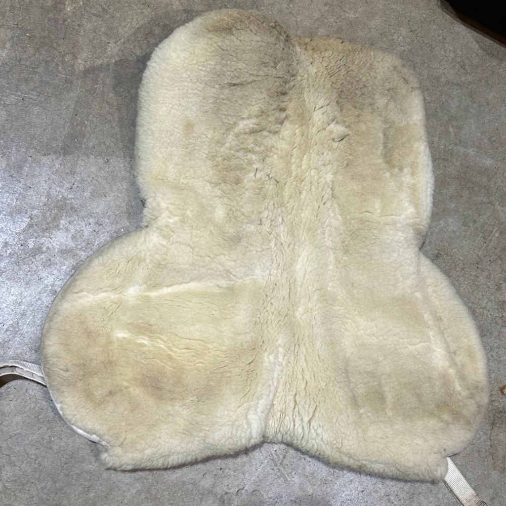 Fleeceworks sheepskin half pad